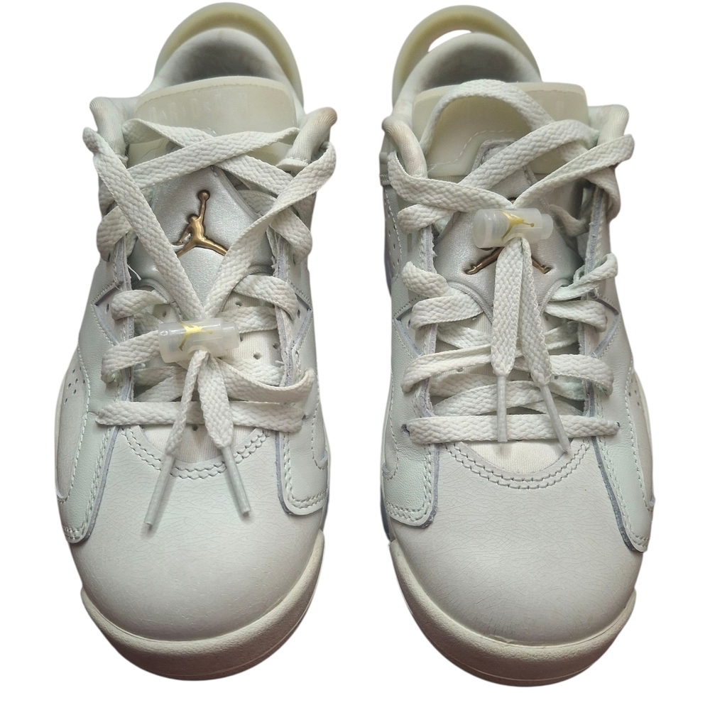 Jordan Athletic Shoes in White and Gold - Picture 6 of 9